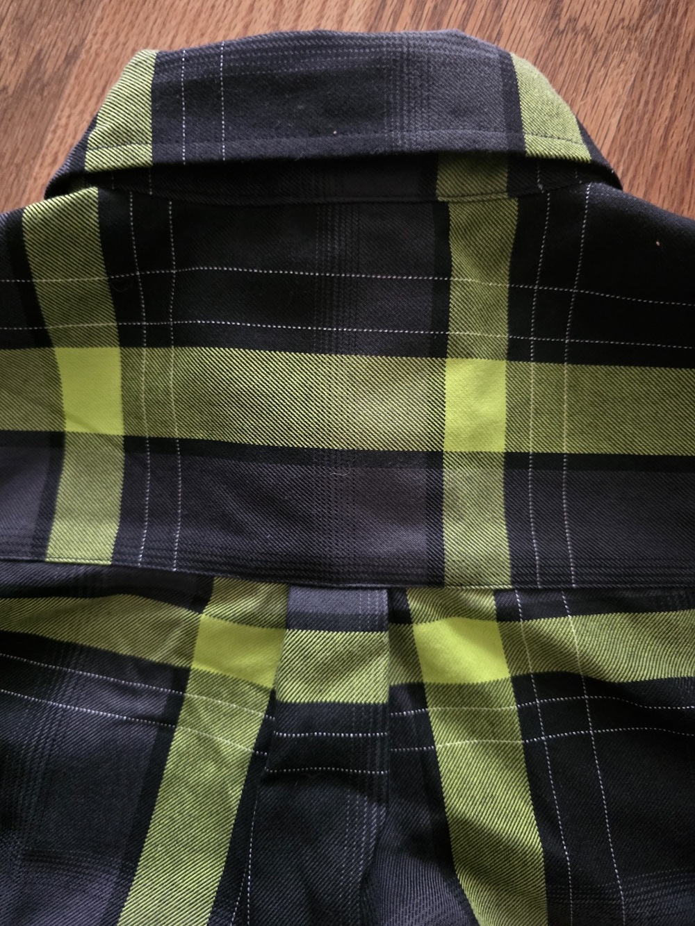 Men’s Size Large Dixxon Flannel Shirt. Dixxon Button Up Shirt. Like New Shirt - Picture 5 of 9